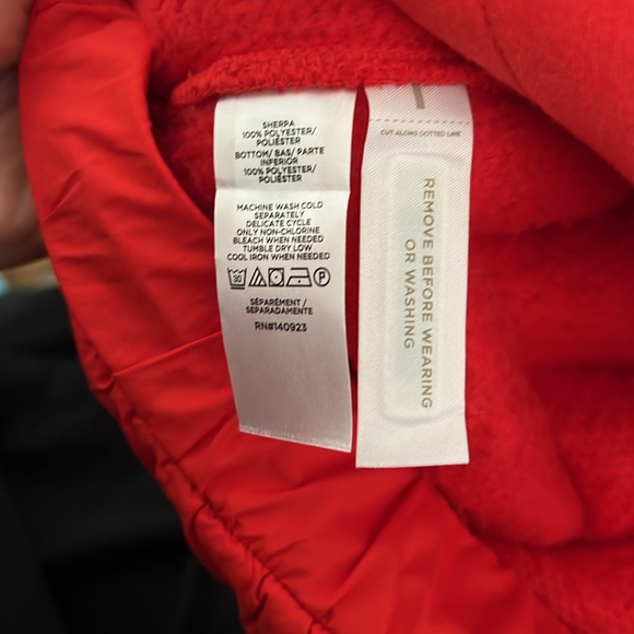 Lou & Grey Colorblock Cozy Up Sherpa Jacket - Picture 9 of 11